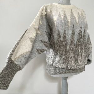 Vintage 80’s 90’s sequin sweater grey and cream geometric dolman batwing style